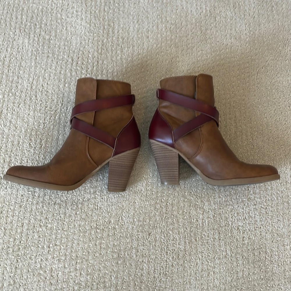 American Eagle Outfitters Boots View 6